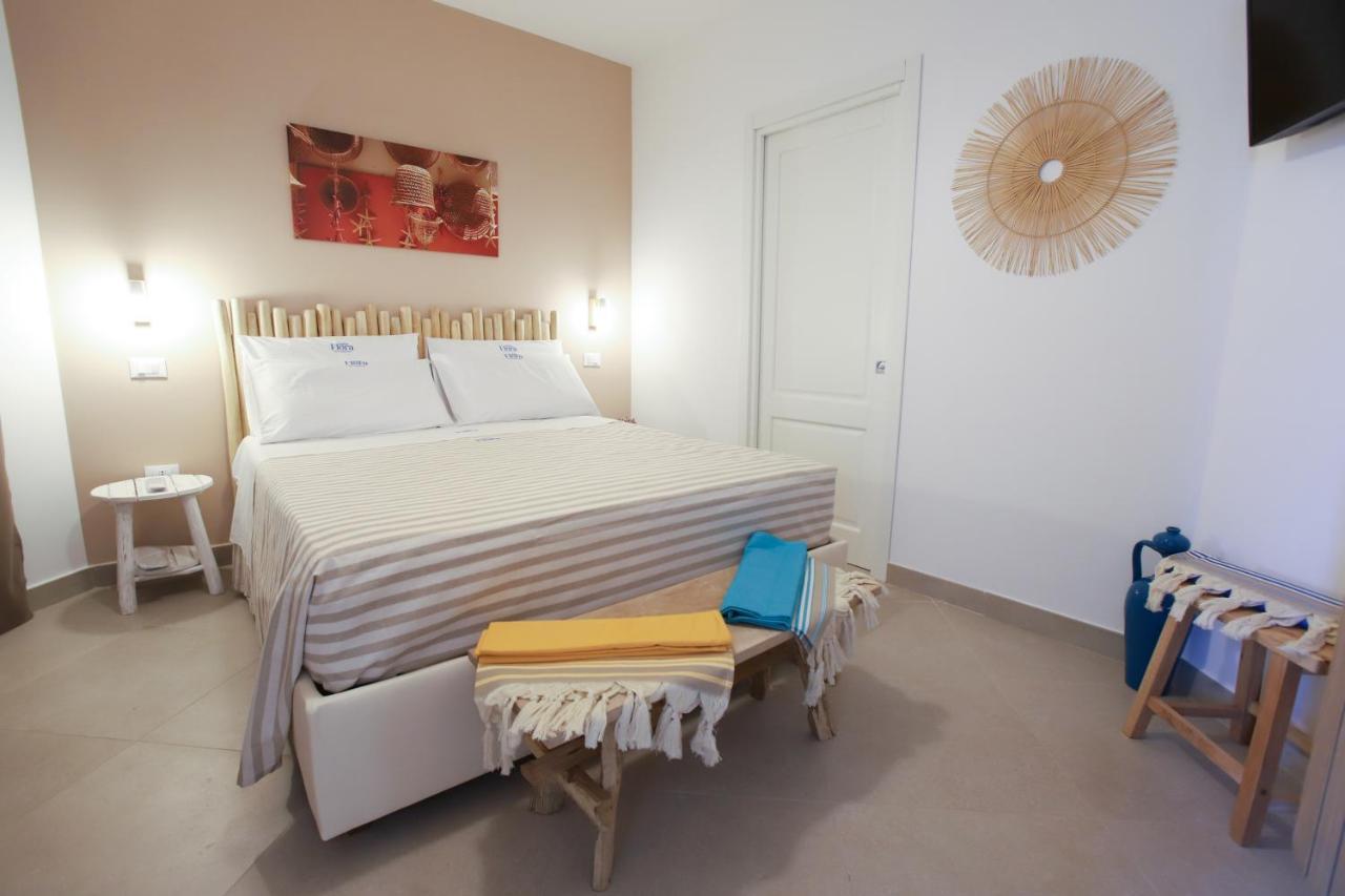 Casa Flora - Bed And Breakfast Torre San Giovanni Ugento Eksteriør billede